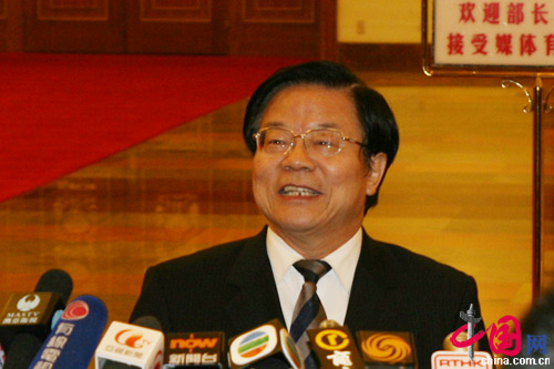 新任文化部長(cháng)蔡武回答記者提問(wèn) 新任文化部長(cháng)蔡武回答記者提問(wèn)